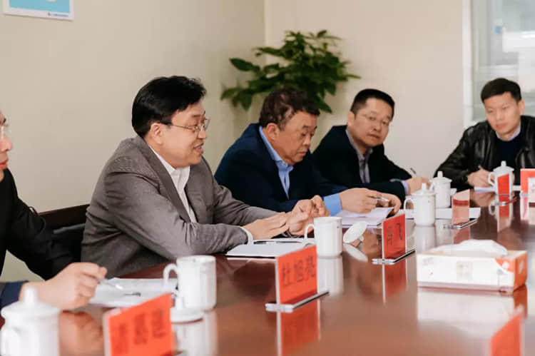 1554709447645338.jpg 4.webp.jpg